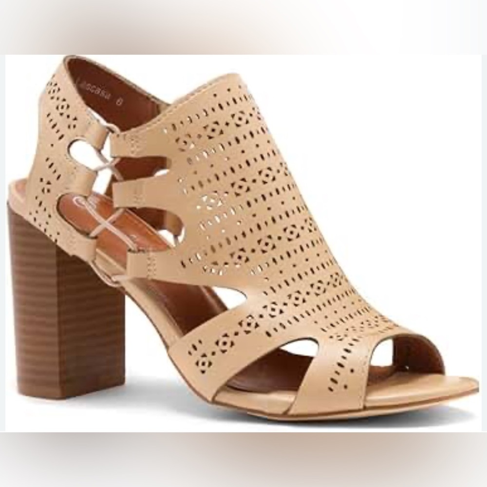 Elegant Tan Cutout Block Heel Sandals